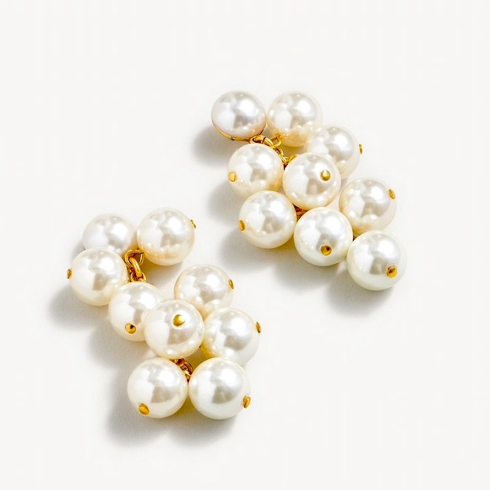 J.CREW Pearl Cluster Dangle Earrings NWT Faux Pearl